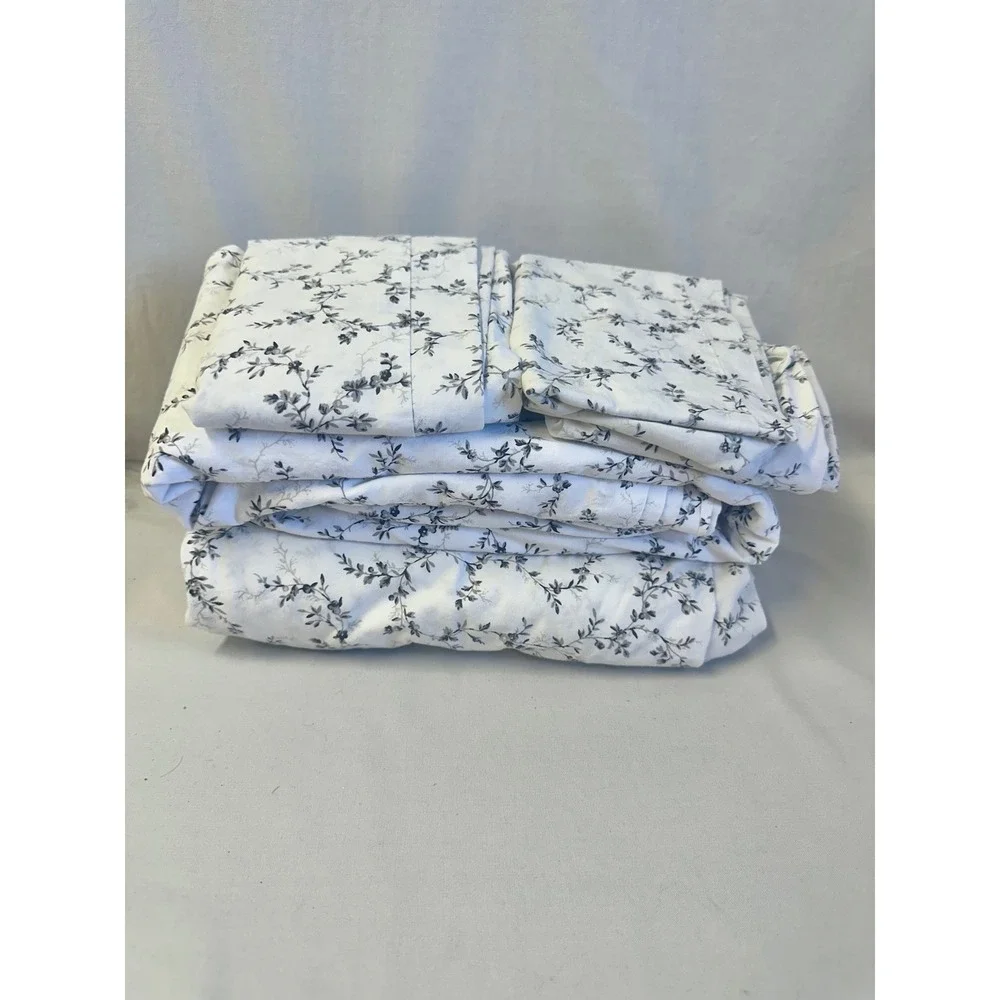 Laura Ashley this king